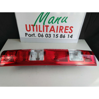 Feu IVECO 2006-2014 Arrière Droit Fourgon Ref : 69500590