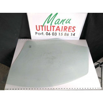 Vitre Qubo 2008 avant droite  Ref : vitrequboavd