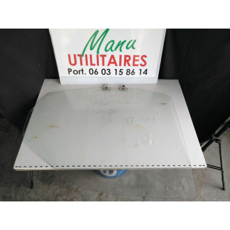 Vitre Vito 95-03 Avant droite Ref : vitrevitoavd