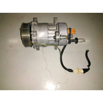 compresseur de clim Jumpy Scudo Expert 2l Ref : sd7vca