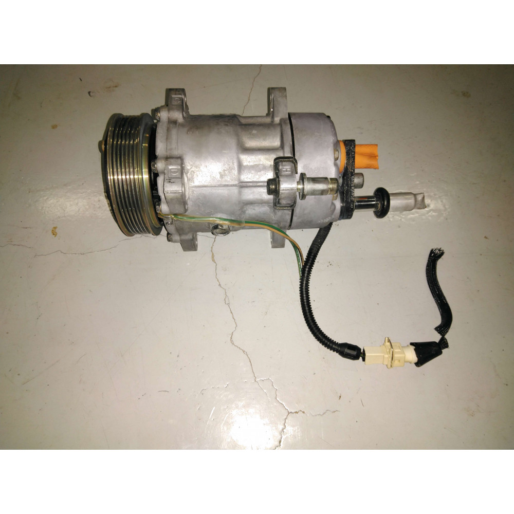 compresseur de clim Jumpy Scudo Expert 2l Ref : sd7vca