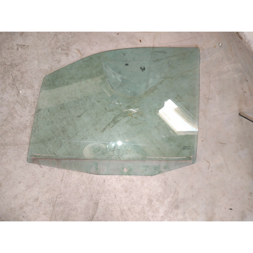 vitre Jumpy Scudo Expert 2l HDi  Ref : vitre