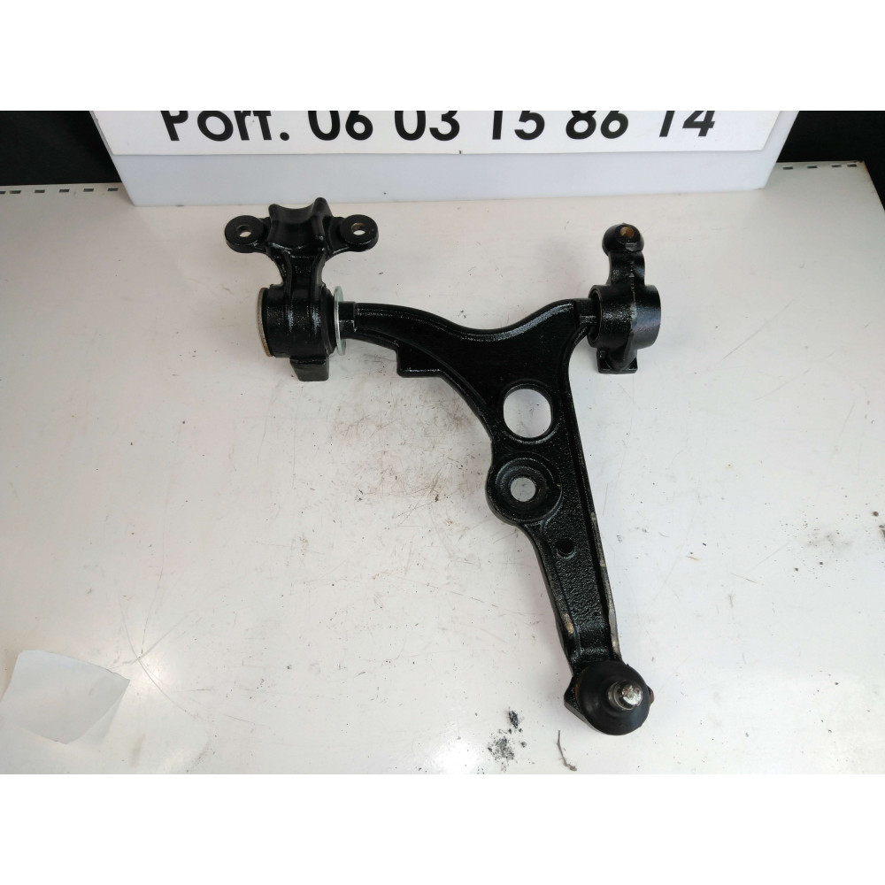 triangle Jumpy Scudo Expert 2l HDi droite  Ref : 1551726/80007