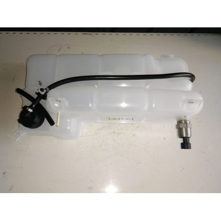 Vase d'expansion IVECO 2006-2012 Ref : 504122311