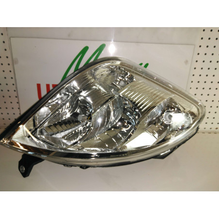 Phare IVECO 2006-2012 Droit Ref : 69500010