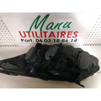 Phare avant droit Ford transit custom Ref : 