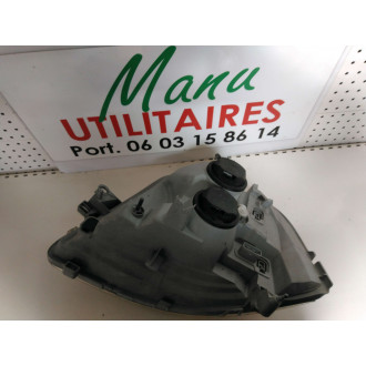 phare optique avant droit Renault Master phase 2 Ref : 