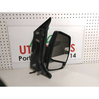 Retro droit Ford transit  Ref : BK2117682EEW