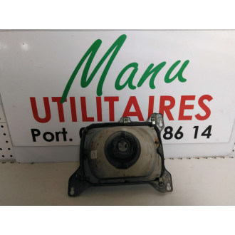 Phare avant droit Mazda Ref : 