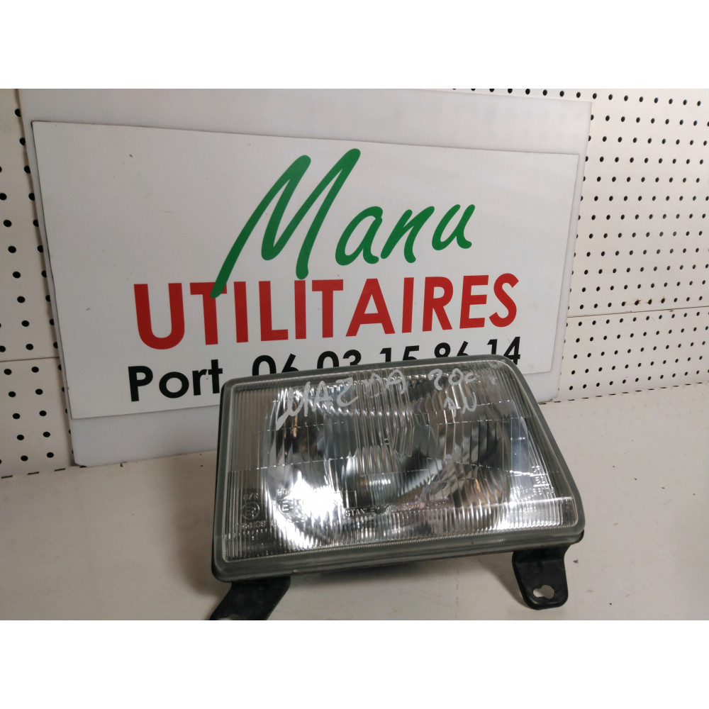 Phare optique avant gauche MAZDA Ref : 