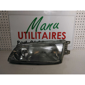 Phare optique gauche HYUNDAI H1 1998-2003 Ref : 