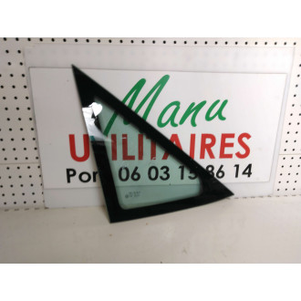 Vitrage triangulaire avant droit scudo Ref : 