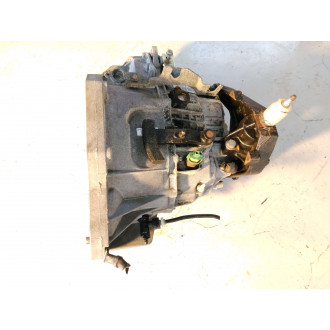 boite de vitesse Renault Master  Ref : PK6380