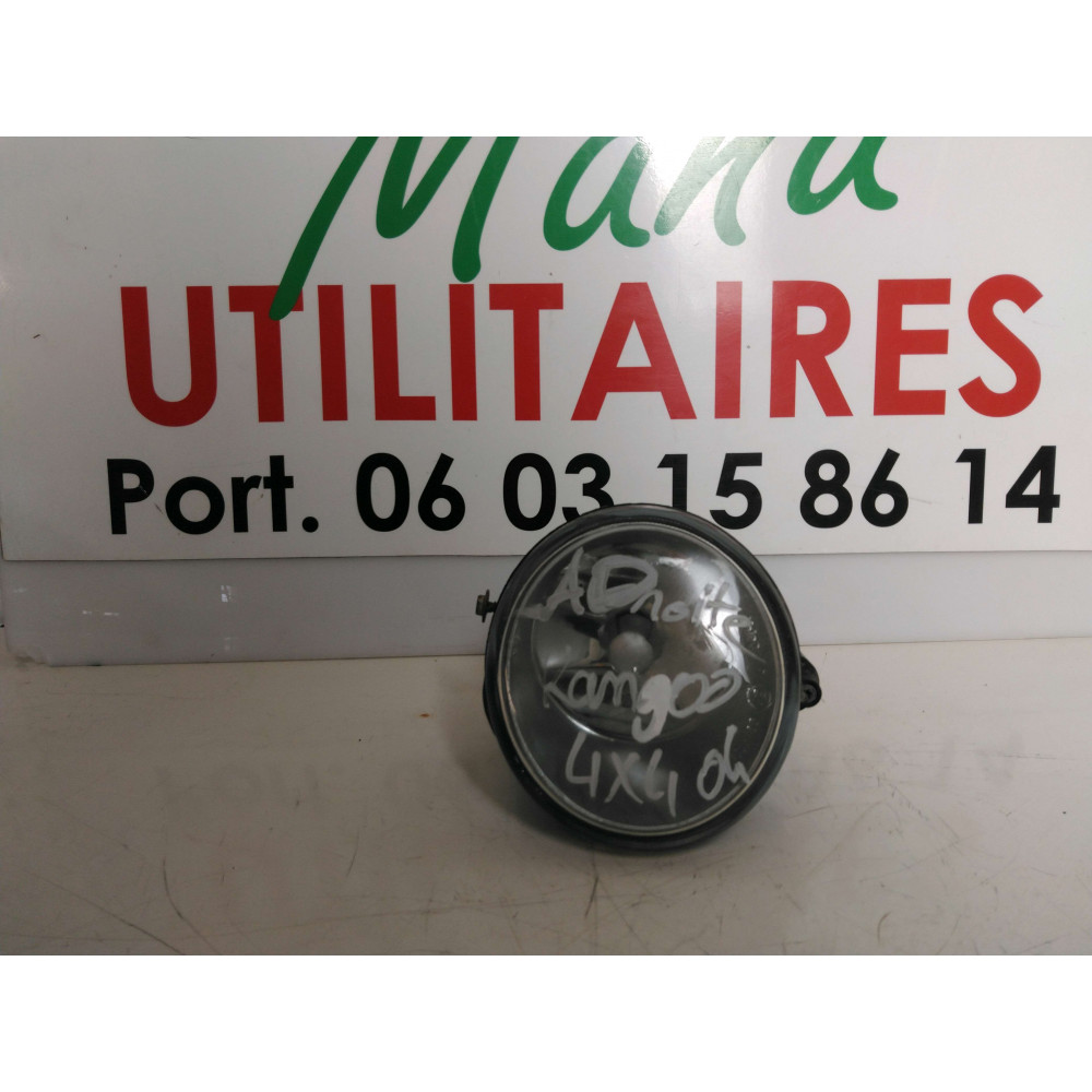 Feu antibrouillard avant droit kangoo Ref : 