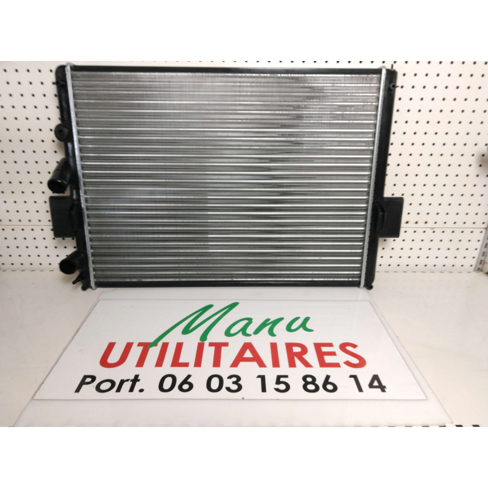 Radiateur refroidissement moteur Iveco Daily 90 2.8 D/TD Ref : 