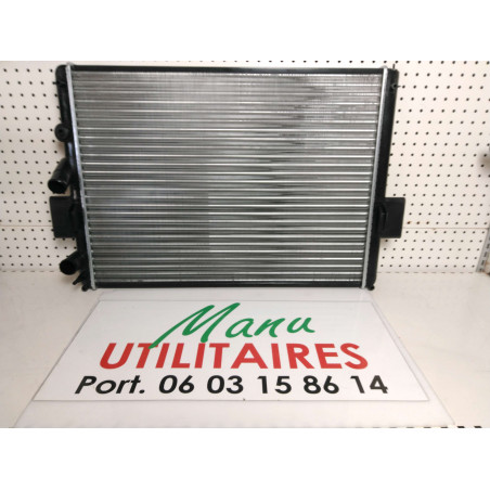 Radiateur refroidissement moteur Iveco Daily 90 2.8 D/TD Ref : 