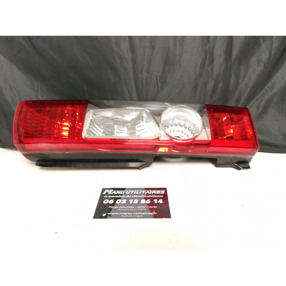 Feu arrière droit Peugeot Boxer 2006-2014 Ref : 