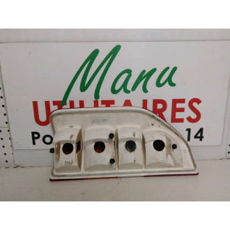 feu arrière droit Mercedes sprinter Ref : 