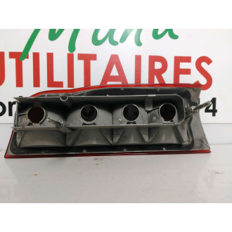 Feu arrière gauche Ford Transit 2.2L Dci Ref : 