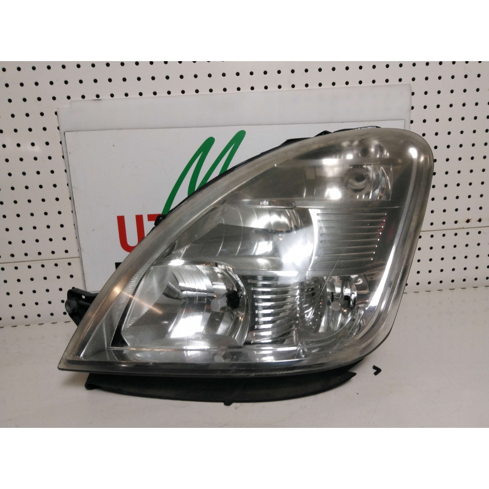 Phare optique avant gauche Iveco Daily Ref : 