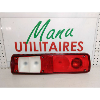 feu arrière gauche poids lourd  Ref : 