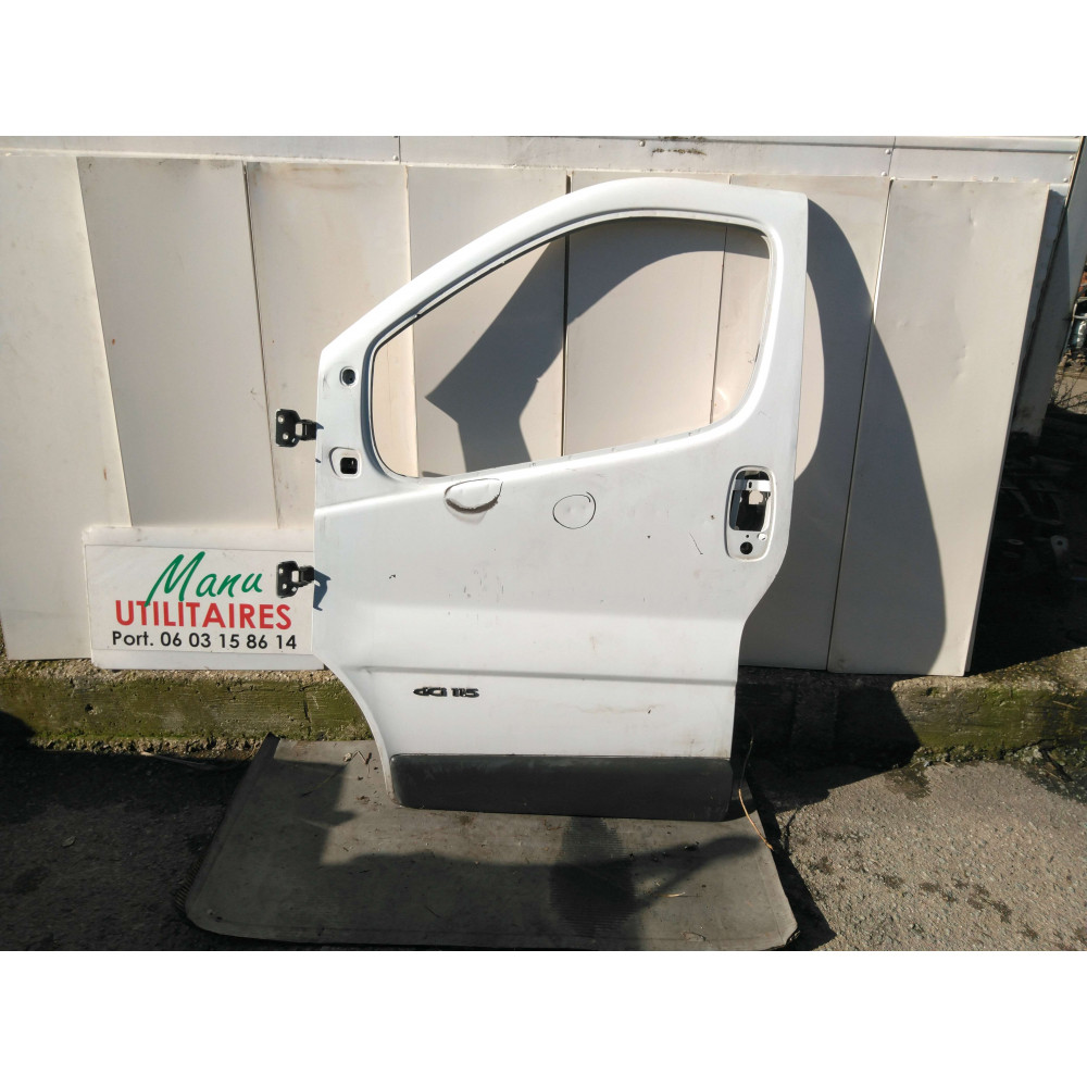 porte avant G trafic 06/14 Ref : 