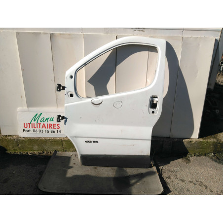 porte avant G trafic 06/14 Ref : 