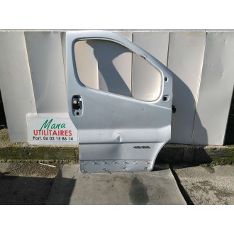 porte avant D trafic 06/14 Ref : 