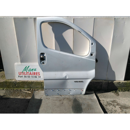 porte avant D trafic 06/14 Ref : 
