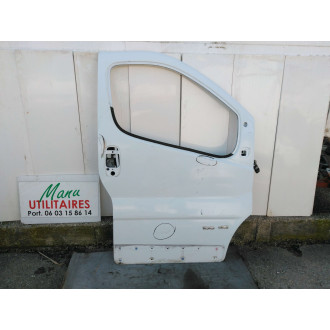porte avant D trafic 06/14 Ref : 