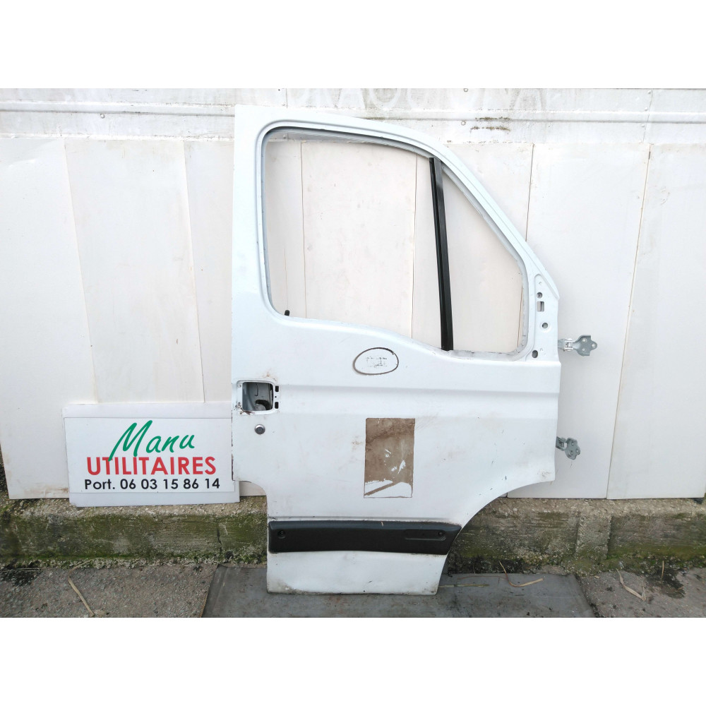 porte av D RENAULT Master / Mascott 03/10 Ref : 
