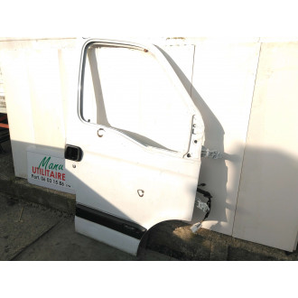 porte av D RENAULT Master / Mascott 03/10 Ref : 