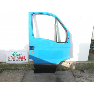 porte av D RENAULT Master / Mascott 03/10 Ref : 