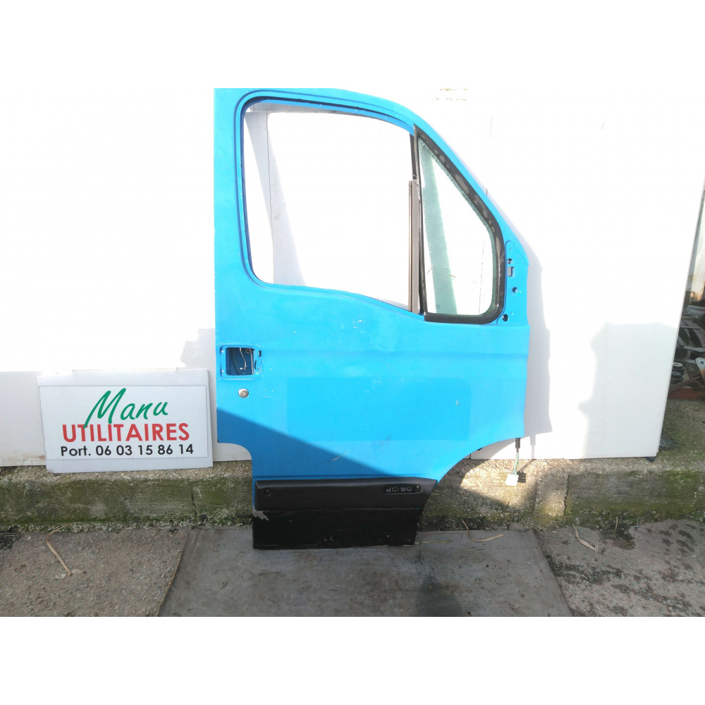 porte av D RENAULT Master / Mascott 03/10 Ref : 