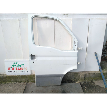 porte av D Iveco fourgon 06/12 Ref : 