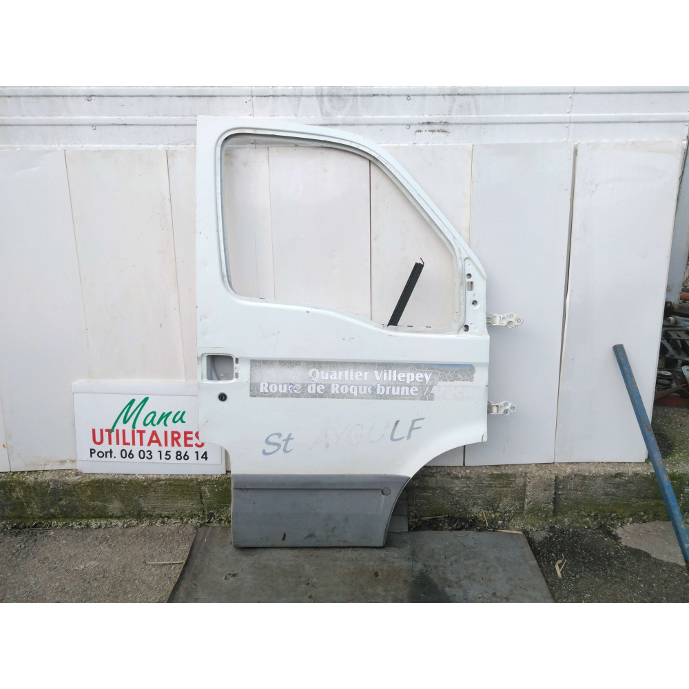porte av D Iveco fourgon 06/12 Ref : 