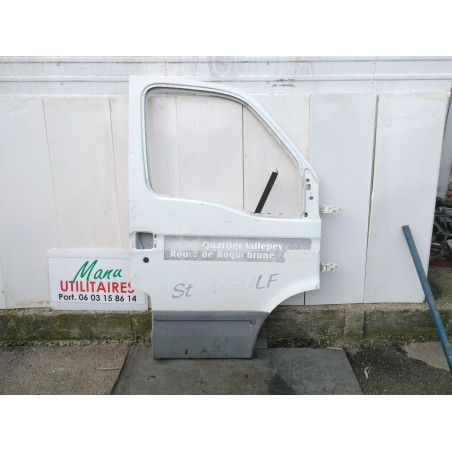 porte av D Iveco fourgon 06/12 Ref : 
