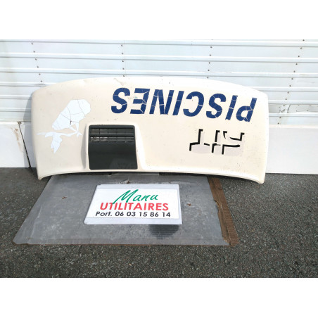 capot Iveco C - Ref : 