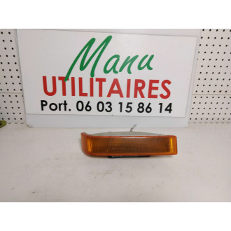clignotant gauche trafic 02/14 Ref : 7700793312