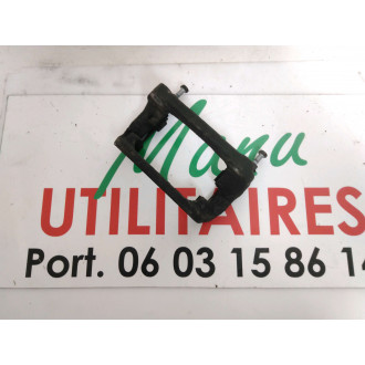 étrier avant Kangoo 2013 Ref : 