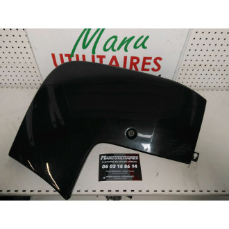moulure sabot Trafic / Vivaro Arr d 06/14 Ref : 
