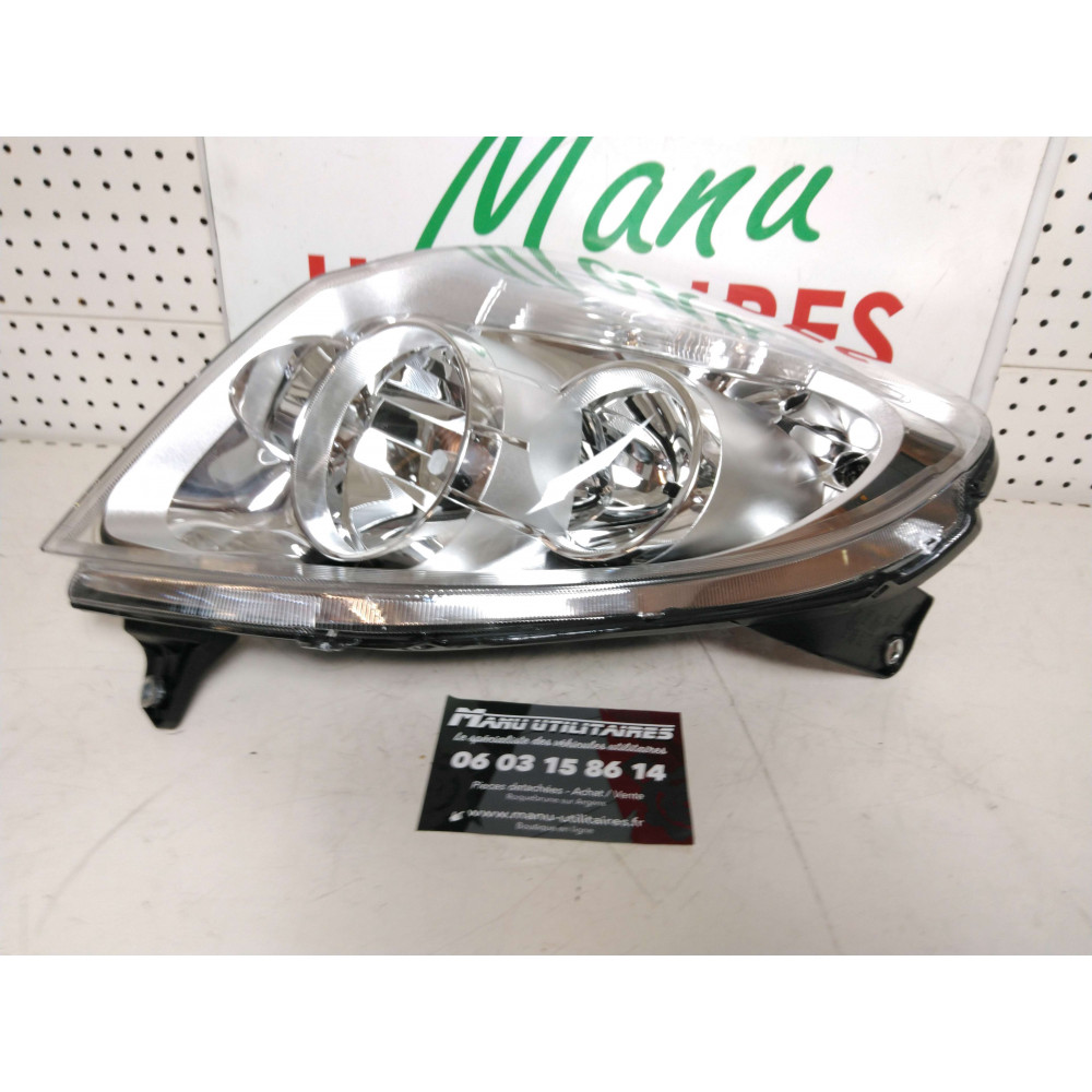 Phare IVECO 2012 - 2014 Avant Droit Réglage Electrique Ref : 