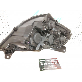 Phare IVECO 2012 - 2014 Gauche Réglage Électrique  Ref : 