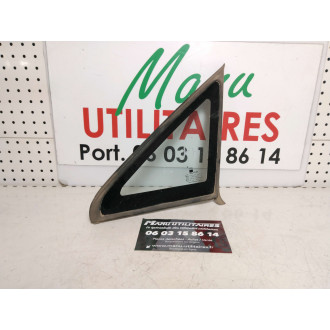 vitre fixe avant g H1 hyundai 06/08 Ref : 