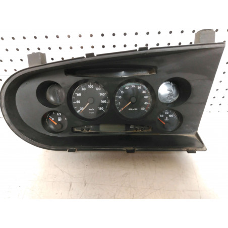 compteur Iveco 2001 Ref : 504008190