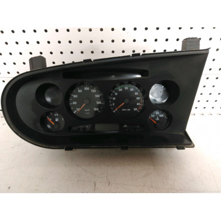 compteur Iveco 2001 Ref : 504008190
