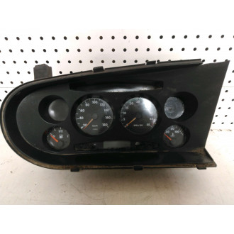 compteur Iveco 2001 Ref : 504008190