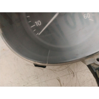 compteur Trafic 2003 impact + fissure indiquer en photo