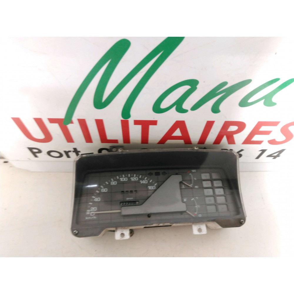 compteur Mazda Bongo 2001 Ref : 