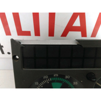compteur Iveco 1994 contour cadran casser indiquer en photo Ref : 4845272